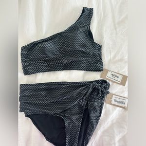 Albion midnight dash bikini one shoulder NWT Size Medium for both